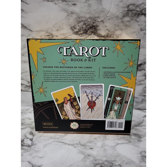 Tarot book and kit set - Picture 3 of 8